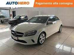Bianco Usata 2016 Mercedes A180 Tre volumi | 15.499 € (Buon prezzo)