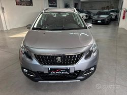 Grigio Usata 2019 Peugeot 2008 Allure SUV | 13.490 € (Cara)