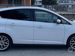Bianco Usata 2016 Ford C-MAX Titanium X Monovolume | 11.399 € (Molto cara)