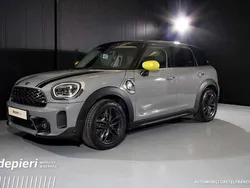 Moonwalk grey (metallic) Usata 2022 Mini Cooper S Countryman Classic SUV | 34.480 € (Molto cara)