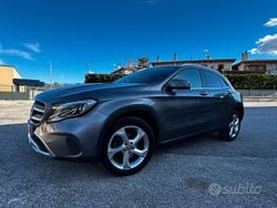 Grigio Usata 2018 Mercedes GLA200 SUV | 19.500 € (Buon prezzo)