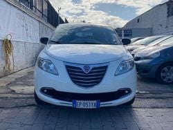 Other Usata 2013 Lancia Ypsilon Silver Due volumi | 5500 € (Buon prezzo)
