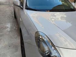 Argento Usata 2016 Alfa Romeo Giulietta Distinctive Due volumi | 8000 € (Super prezzo)