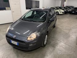 Grigio Usata 2012 Fiat Punto Lounge Tre volumi | 5190 € (Buon prezzo)