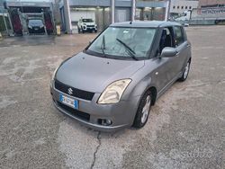 Grigio Usata 2009 Suzuki Swift Tre volumi | 1000 €