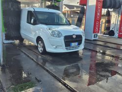 Bianco Usata 2012 Fiat Doblò Monovolume | 6000 € (Buon prezzo)