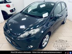 Grigio Usata 2012 Ford Fiesta Tre volumi | 4890 € (Buon prezzo)