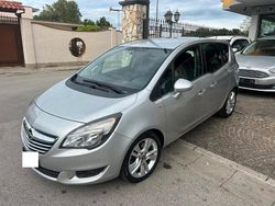Argento Usata 2015 Opel Meriva Design Edition Monovolume | 6500 € (Buon prezzo)