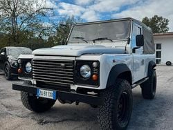 Bianco Usata 2001 Land Rover Defender SUV | 19.000 € (Ottimo prezzo)