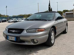 Grigio Usata 2000 Chrysler Stratus Cabrio | 5000 €