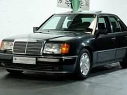 Nero Usata 1991 Mercedes E500 Tre volumi | 64.000 €