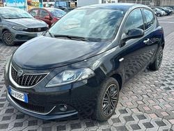 Nero Usata 2023 Lancia Ypsilon Gold Due volumi | 12.900 € (Buon prezzo)