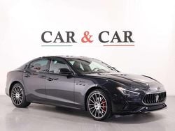 Nero assoluto micalizzato Usata 2024 Maserati Ghibli Coupé | 93.000 €