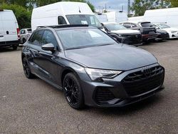 Daytona grey Nuova 2025 Audi A3 e-tron S-Line Due volumi | 43.590 € (Molto cara)