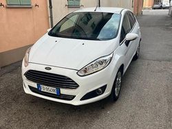 Bianco Usata 2016 Ford Fiesta Titanium Tre volumi | 5000 € (Ottimo prezzo)
