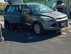 Usata 2014 Ford Kuga Individual SUV | 9000 € (Buon prezzo)