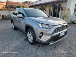 Grigio Usata 2020 Toyota RAV4 Hybrid SUV | 25.600 € (Ottimo prezzo)
