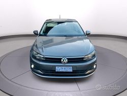 Grigio Usata 2019 VW Polo Business Tre volumi | 7690 € (Buon prezzo)