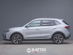 Argento silver Nuova 2025 MG ZS Luxury Tre volumi | 26.490 € (Molto cara)