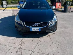 Nero Usata 2011 Volvo S60 R-Design Tre volumi | 8290 € (Buon prezzo)