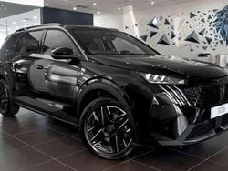 Nero metalizzato Usata 2025 Peugeot 5008 GT SUV | 31.900 € (Buon prezzo)
