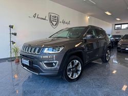 Grigio scuro met Usata 2018 Jeep Compass Limited SUV | 13.900 € (Buon prezzo)