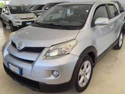 Argento Usata 2009 Toyota Urban Cruiser Sol SUV | 7900 € (Buon prezzo)