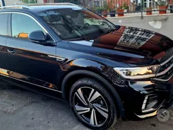 Usata 2023 VW T-Roc R-line SUV | 29.000 € (Cara)