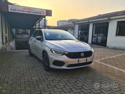Grigio Usata 2020 Fiat Tipo Street Tre volumi | 13.900 € (Buon prezzo)