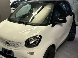Bianco Usata 2019 Smart ForTwo Coupé Brabus Due volumi | 15.500 € (Buon prezzo)
