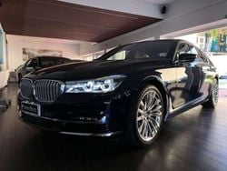 Blu/azzurro Usata 2017 BMW 740 Tre volumi | 35.700 € (Buon prezzo)