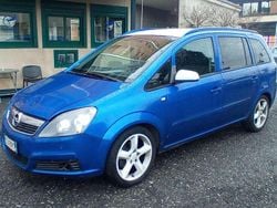 Blu/azzurro Usata 2006 Opel Zafira Cosmo Monovolume | 3500 € (Buon prezzo)