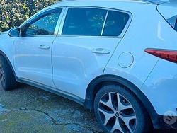 Bianco Usata 2016 Kia Sportage SUV | 14.000 € (Molto cara)