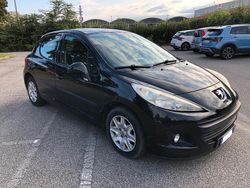 Grigio Usata 2010 Peugeot 207 Tre volumi | 4900 €