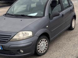 Usata 2004 Citroën C3 Tre volumi | 1500 € (Buon prezzo)