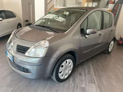Grigio Usata 2007 Renault Modus Monovolume | 2500 € (Buon prezzo)