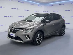 Grigio scuro Usata 2024 Renault Captur Techno SUV | 18.490 € (Buon prezzo)