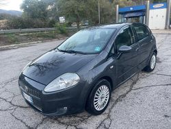 Usata 2009 Fiat Grande Punto Active Due volumi | 2999 € (Cara)