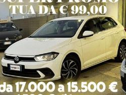 Bianco Usata 2022 VW Polo Life Tre volumi | 15.500 € (Buon prezzo)