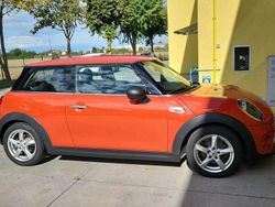 Arancione Usata 2018 Mini ONE Due volumi | 9000 € (Ottimo prezzo)
