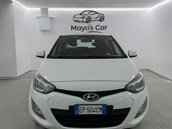 Bianco Usata 2013 Hyundai i20 Edition Tre volumi | 4500 € (Buon prezzo)