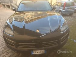 Usata 2023 Porsche Cayenne SUV | 85.000 €
