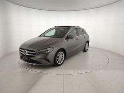 Grigio Usata 2020 Mercedes B200 Sport Monovolume | 23.300 € (Molto cara)