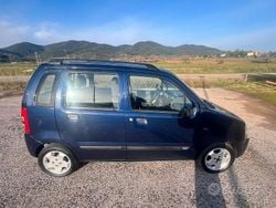 Blu Usata 2001 Suzuki Wagon R Monovolume | 2000 €