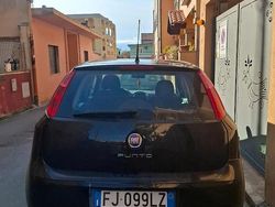 Nero Usata 2017 Fiat Punto Due volumi | 6800 € (Buon prezzo)
