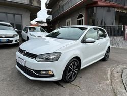 Bianco Usata 2017 VW Polo Business Tre volumi | 8999 € (Buon prezzo)