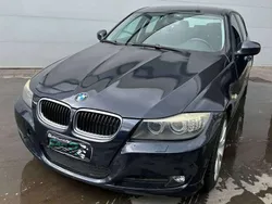 Blu/azzurro Usata 2009 BMW 320 Station wagon | 3900 € (Super prezzo)
