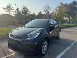 Nero Nuova 2025 Toyota Aygo X Active SUV | 16.900 € (Buon prezzo)