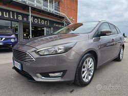 Grigio Usata 2017 Ford Focus Titanium Station wagon | 7900 € (Buon prezzo)