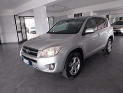 Argento Usata 2010 Toyota RAV4 Sol SUV | 7500 € (Buon prezzo)